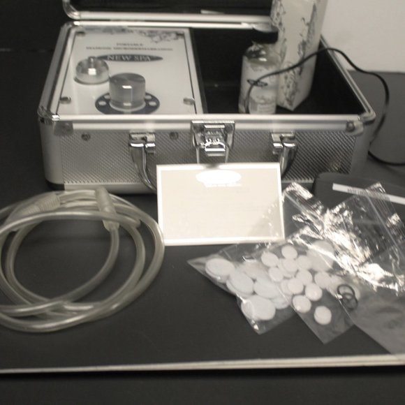 Professional Diamond Dermabrasion Spa - Picture 4 of 12